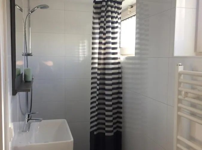 Zomerhuis Zuid 1 بيت للعطل إغموند آن زي